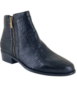Eric Michael Pippa in Black Leather Croco - women